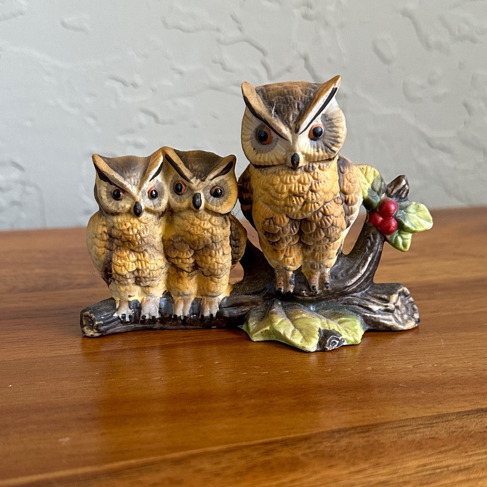 Porcelain‎ Vintage Owl trinket on branch woodland creature MCM